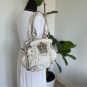 GUESS white vintage shoulder bag with silver details